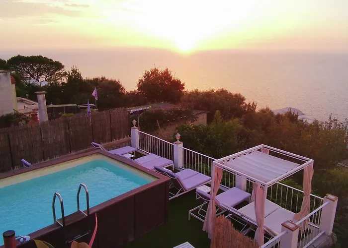 Il Paradiso Di Capri Bed and Breakfast 4*