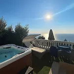Il Paradiso Di Capri Couette-café 4*