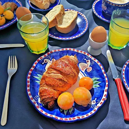 住宿加早餐酒店 帕拉迪索卡普里住宿加早餐旅馆 阿纳卡普里