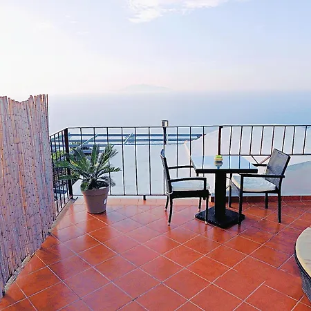 帕拉迪索卡普里住宿加早餐旅馆 4*