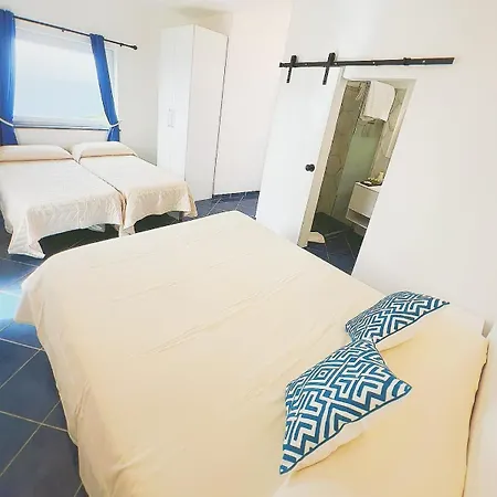 Il Paradiso Di Capri 4*