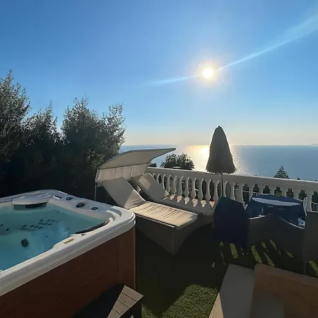 帕拉迪索卡普里住宿加早餐旅馆 住宿加早餐酒店 4*