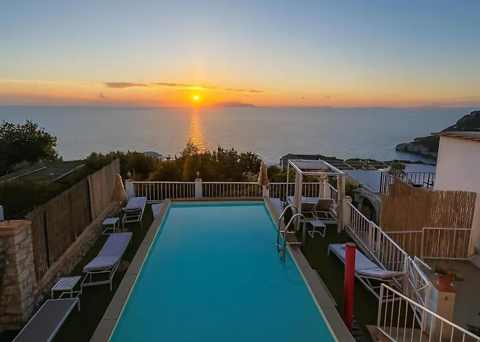 Il Paradiso Di Capri Oda ve Kahvaltı 4*