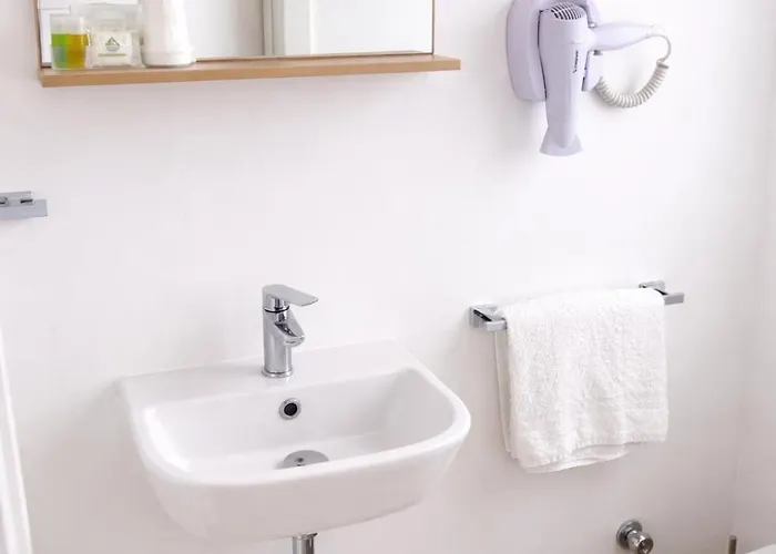 Oda ve Kahvaltı Il Paradiso Di Capri 4*